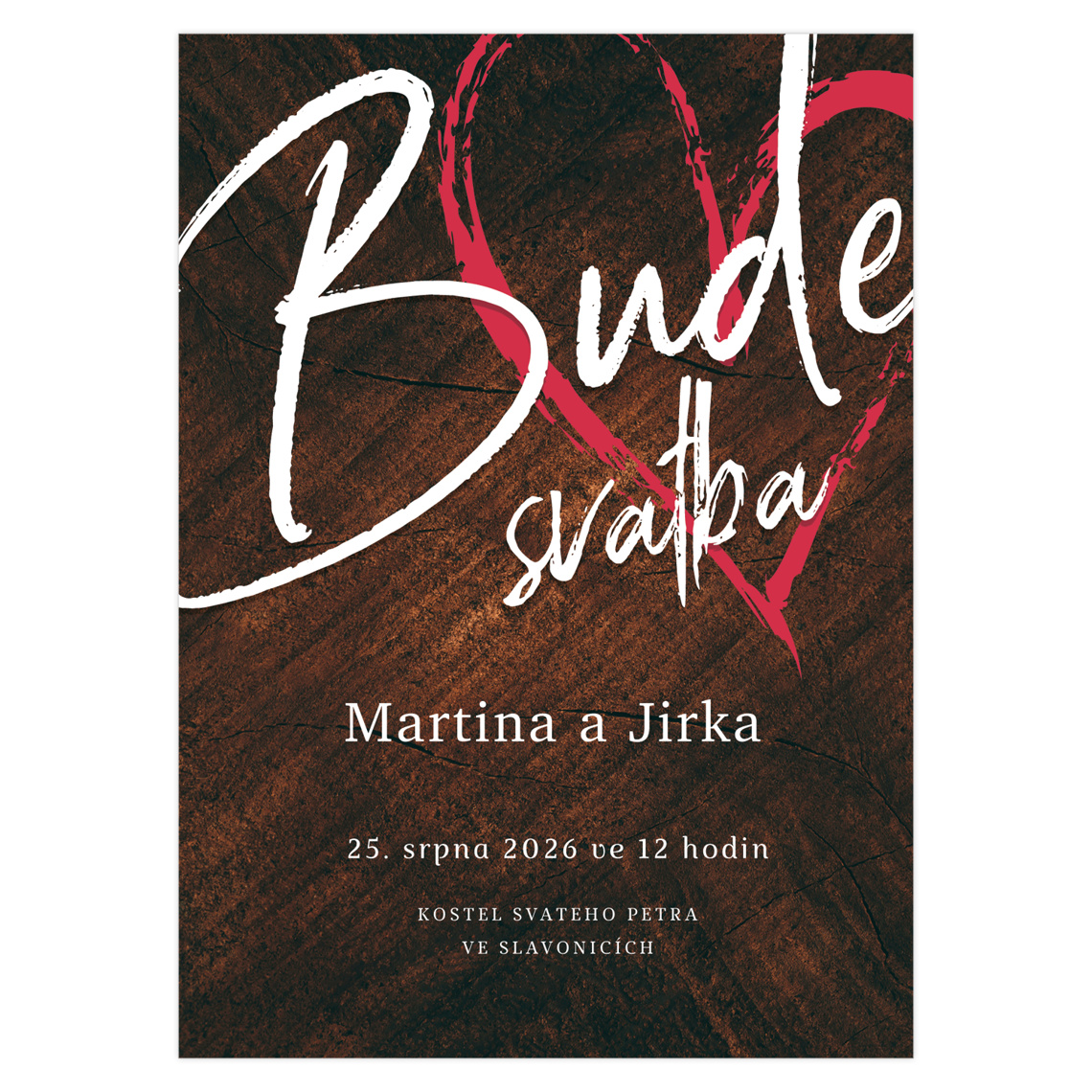 Svatební oznámení s ručním nápisem „Bude svatba“, růžovým malovaným srdcem a jmény Martina a Jirka.